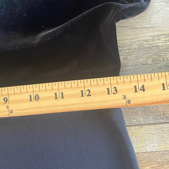 Emanuel Ungaro 90s Y2K Midi Dress Velvet Size S Color Black Goth Long Sleeves - Picture 6 of 10